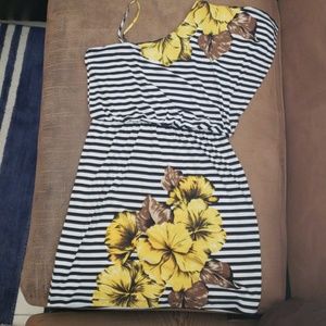 Single should strap dress